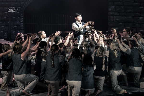 OLIVER – 2024